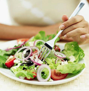 Богатое содержание витаминов и минеральных веществ в курином мясе также влияет на внешность и фигуру. Богатое содержание витаминов и минеральных веществ в курином мясе также влияет на внешность и фигуру.